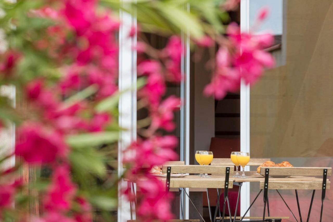 Garden & Aix En Provence - Rousset Aparthotel Rousset (Bouches-du-Rhone)