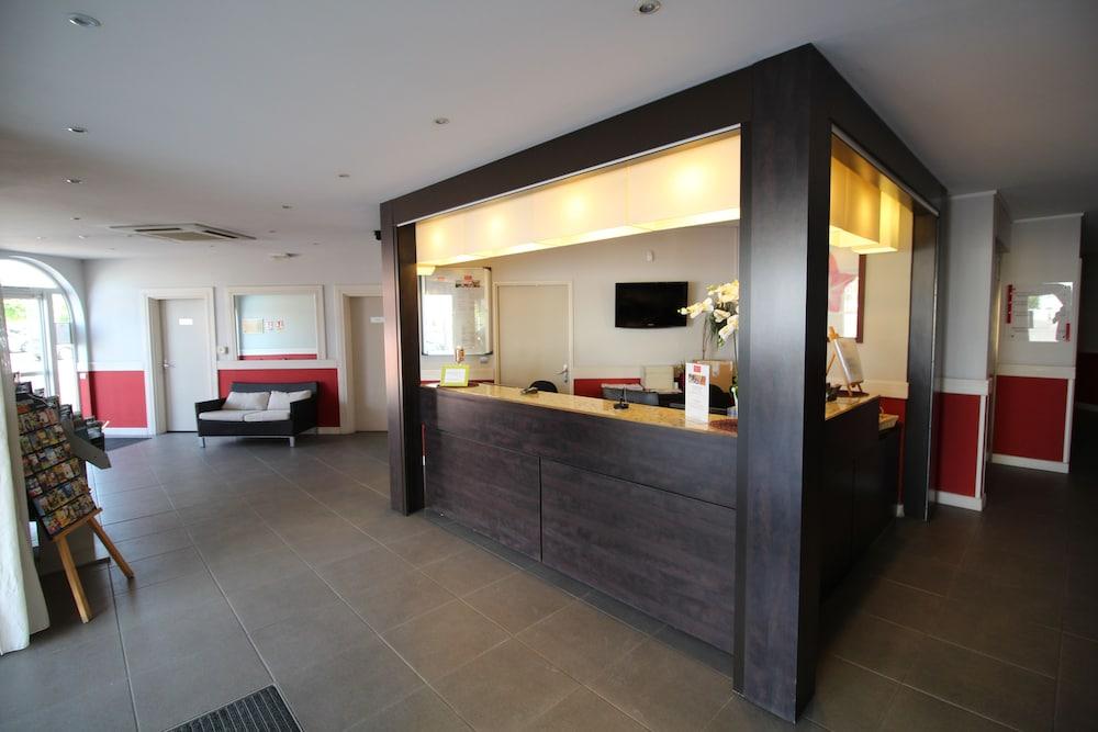 Aparthotel Garden & Aix En Provence - Rousset Rousset (Bouches-du-Rhone)