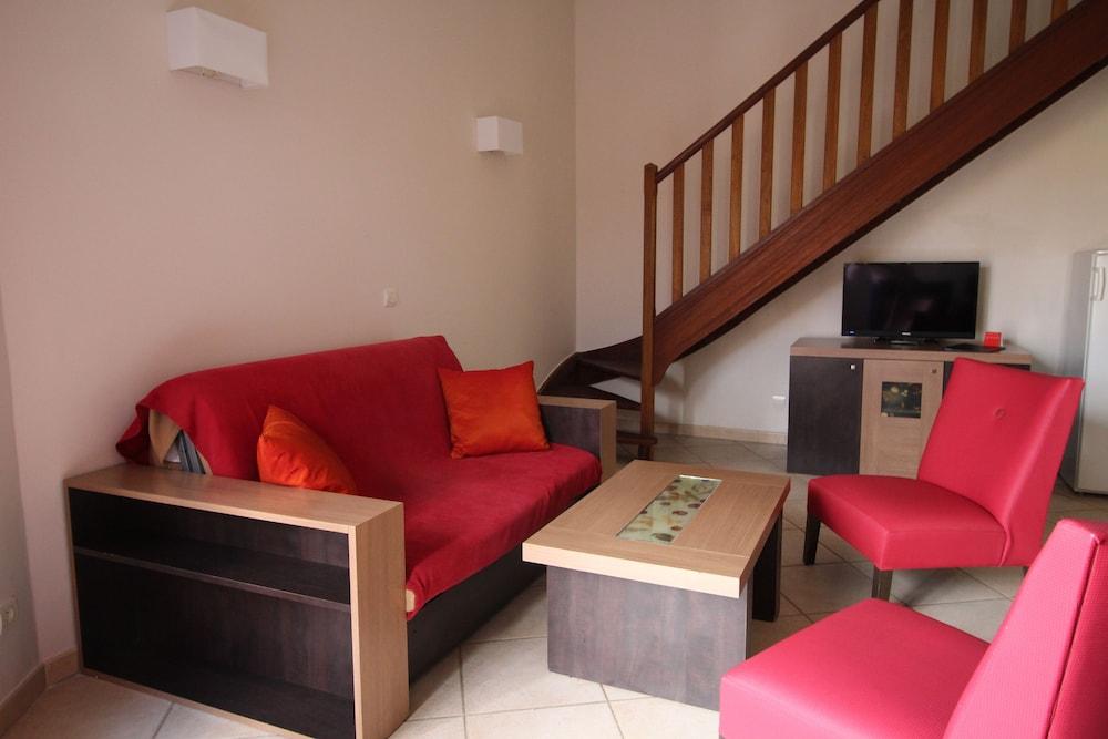 Aparthotel Garden & Aix En Provence - Rousset Rousset (Bouches-du-Rhone)
